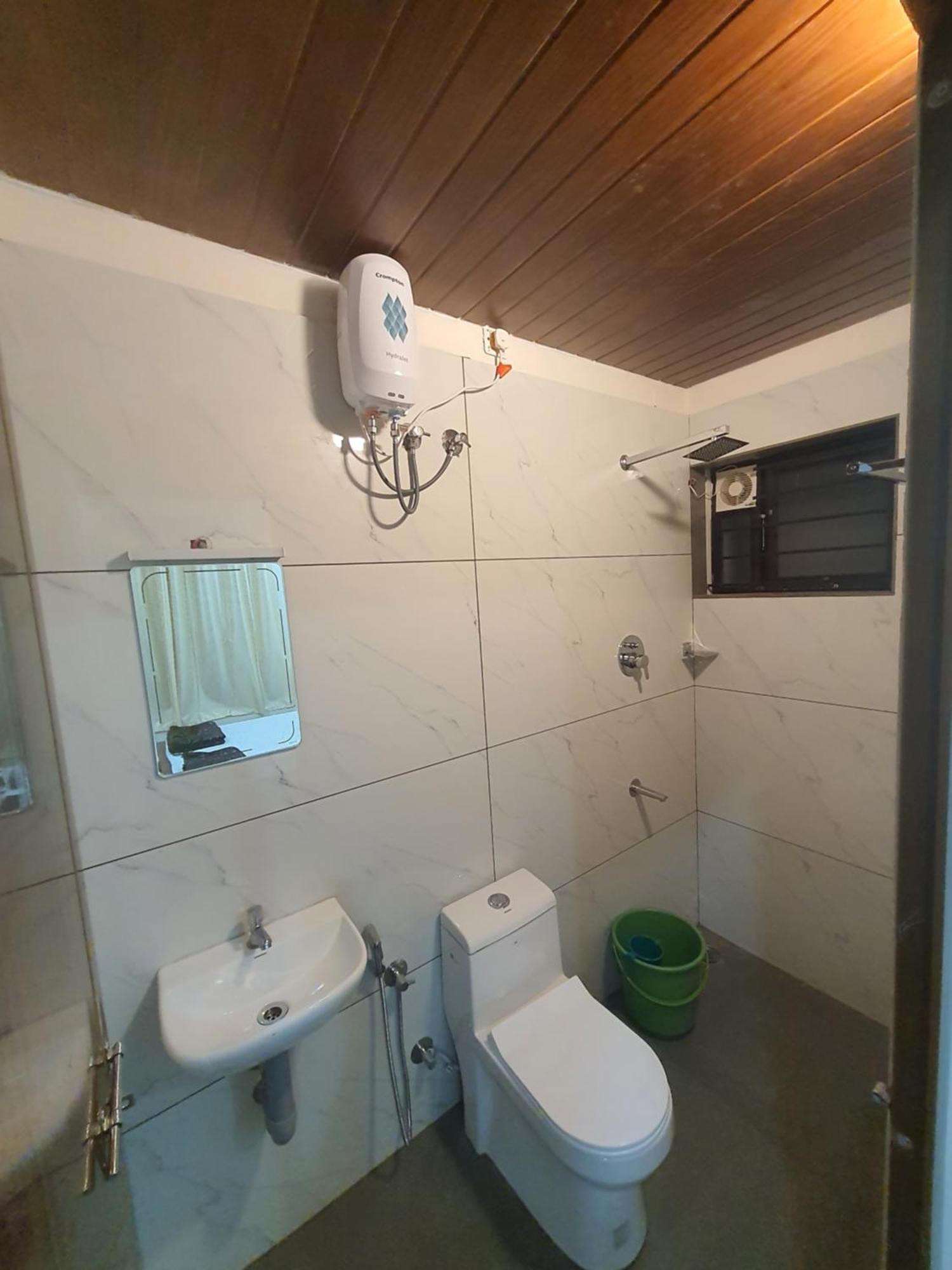 Uthram Residency Βίλα Kochi Εξωτερικό φωτογραφία